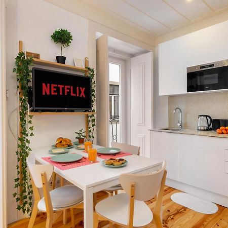 Whome Intendente Modern 1-Bed W/ Lift & Ac In Top Notch Location Lisbona Esterno foto