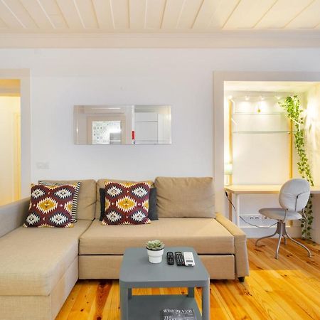 Whome Intendente Modern 1-Bed W/ Lift & Ac In Top Notch Location Lisbona Esterno foto