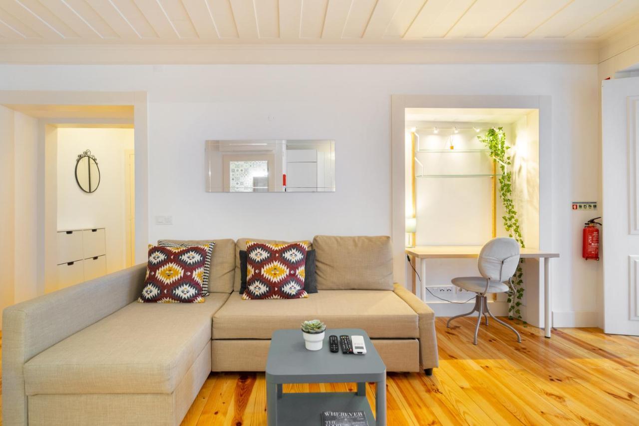 Whome Intendente Modern 1-Bed W/ Lift & Ac In Top Notch Location Lisbona Esterno foto